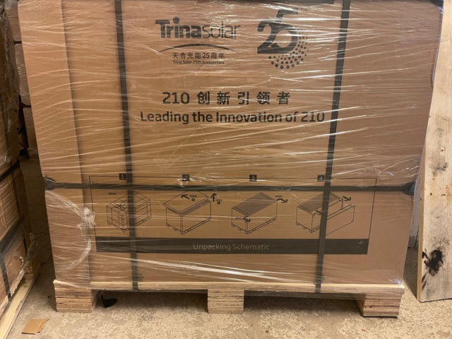 990868-14 36 solar panels Vertex S