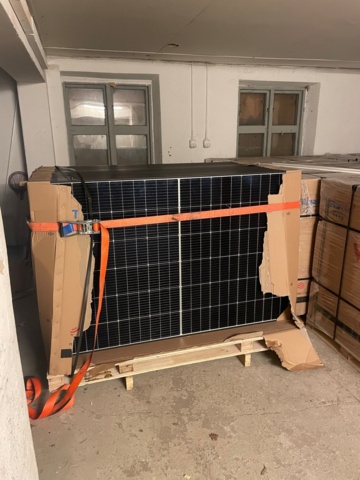 990868-16 36 solar panels Vertex S