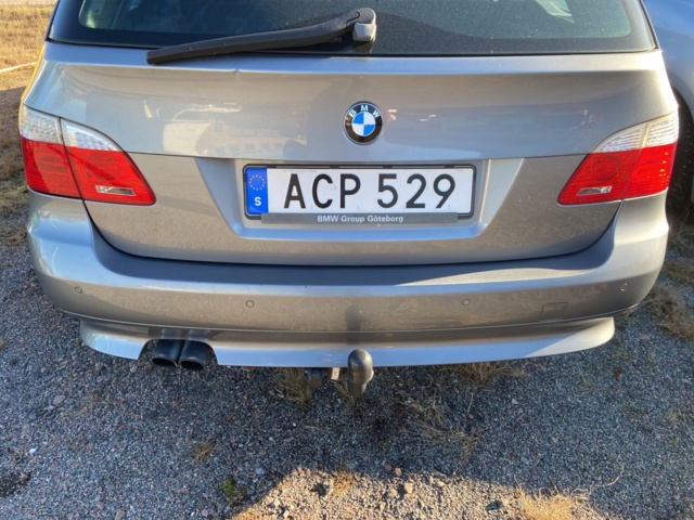 946436-19 BMW 523i Touring - 2008