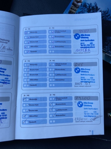 946436-38 BMW 523i Touring - 2008