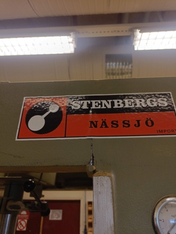 928847-13 Cabinet press Ocmac