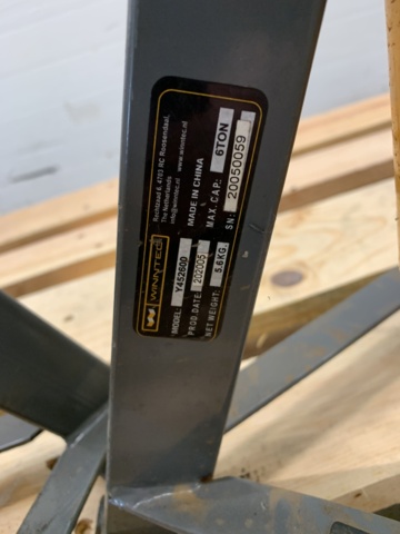 990843-3 4 st pallbockar Winntec Y452600 6,0 T