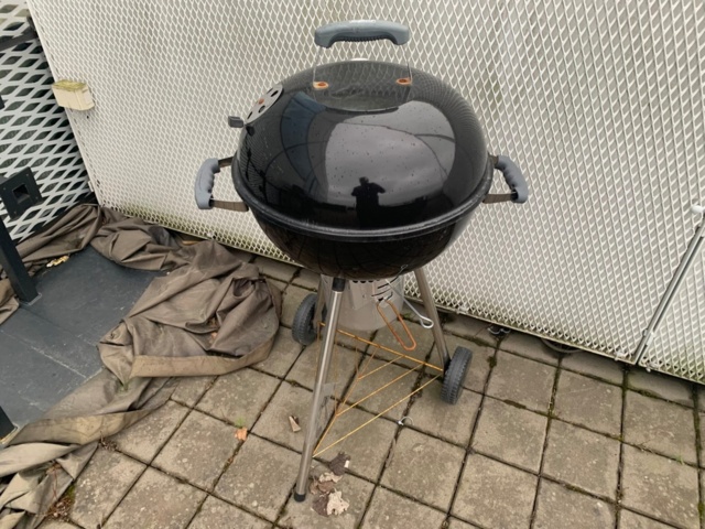 956189-6 Metalcraft Orlando gas grill and ball grill