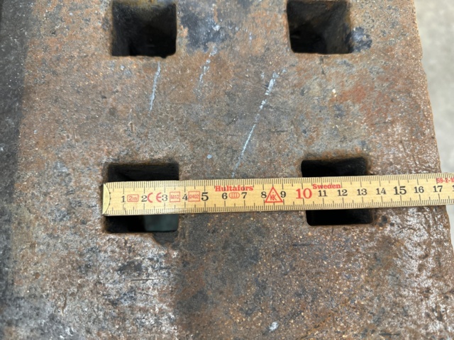 979591-8 Forge table with tools