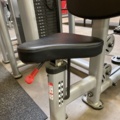 991206-3 Gym equipment Chest press