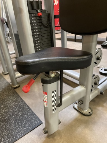 991206-3 Gym equipment Chest press