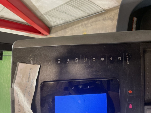 991208-8 Treadmill Freemotion Reflex