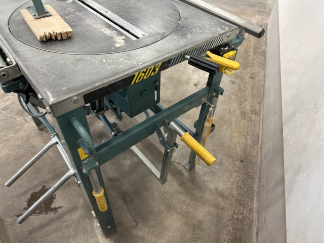 979597-9 Construction saw Ernex with extraction and material support