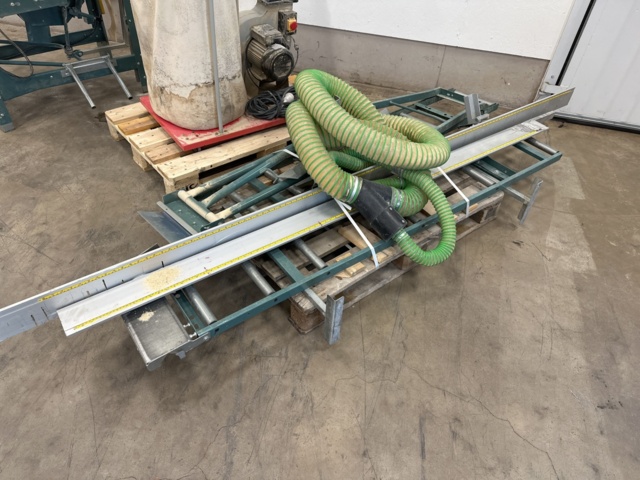 979597-14 Construction saw Ernex with extraction and material support