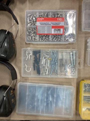 988849-3 Hearing protection, assortment boxes and measuring tools, etc