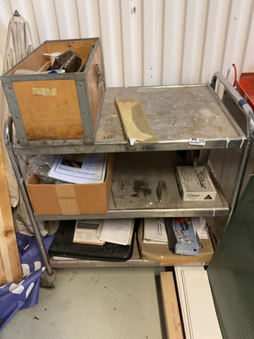 961848-1 Stainless steel trolley with sundries