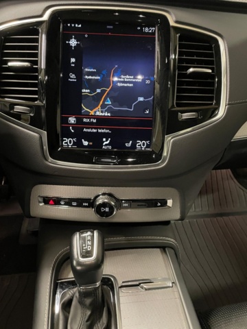 991360-10 Volvo XC90 T6 AWD - 2019