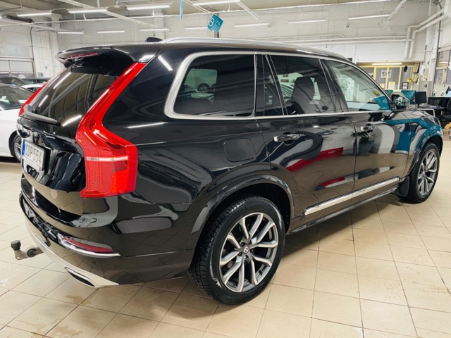 991360-3 Volvo XC90 T6 AWD - 2019