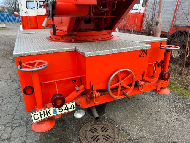 974315-15 Step car Magirus-Deutz Mercur 125 -1961