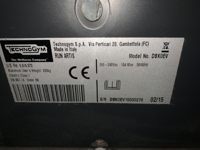 992459-11 Treadmills Technogym Run Artis