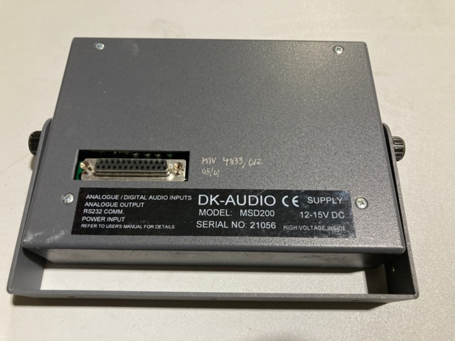 992414-5 DK-Audio ja RTW monitori x 4 - Ei pohjahintaa (kts. kunto)