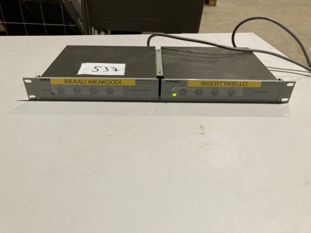 992419-1 Aphex 120A Distribution Amplifier x 2 - Ei pohjahintaa