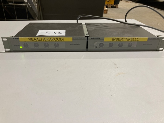 992419-2 Aphex 120A Distribution Amplifier x 2 - Ei pohjahintaa