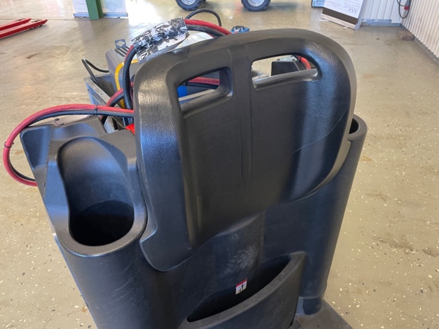 991220-18 Tow truck STILL CX-T