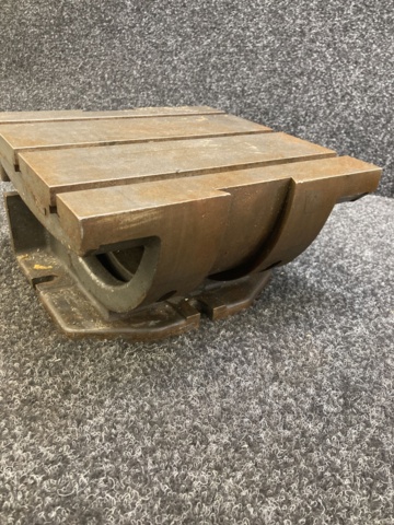 988903-3 Adjustable corner shelf