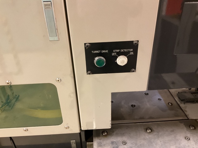 961852-8 CNC Press nibbler NISSHINBO