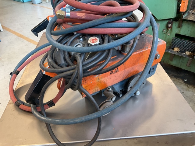 961855-3 Welding dogs