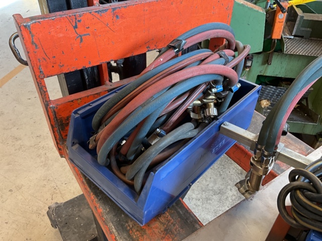 961855-5 Welding dogs