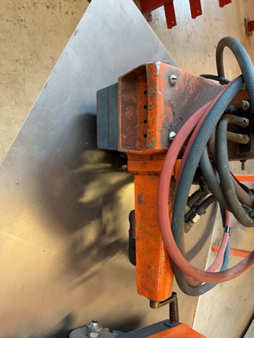 961855-12 Welding dogs