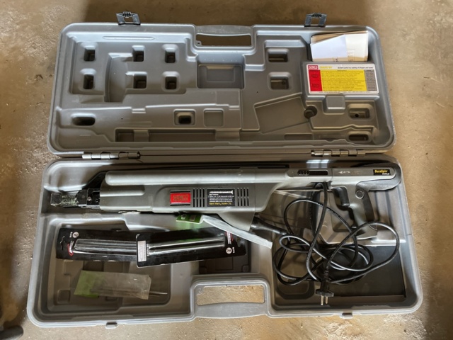 985565-1 Automatic screwdriver Senco Duraspin DS300-AC