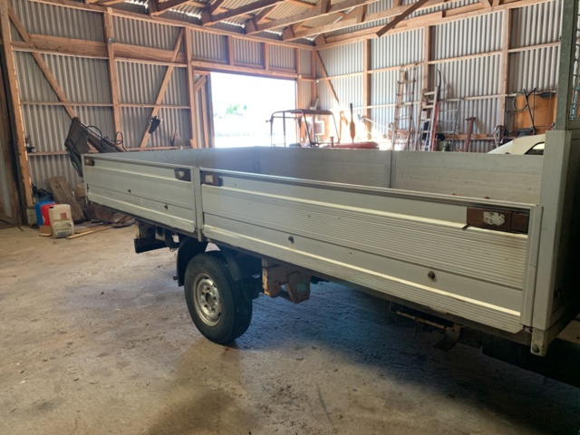 989144-12 Volkswagen LT Chassis Cab 31 2.4 - 1990