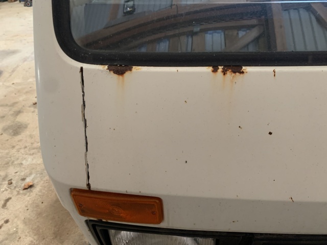 989144-22 Volkswagen LT Chassis Cab 31 2.4 - 1990