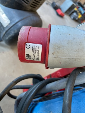 985636-7 Roosclean high pressure washer