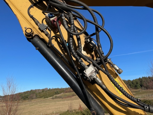 985677-19 Excavator CAT 308E CR -2012