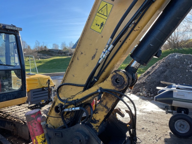 985677-26 Excavator CAT 308E CR -2012