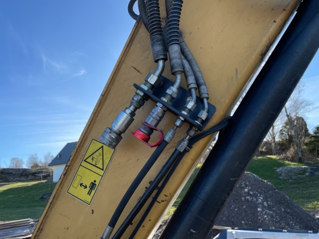 985677-27 Excavator CAT 308E CR -2012