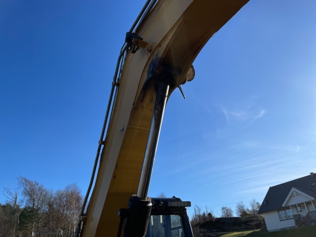 985677-28 Excavator CAT 308E CR -2012