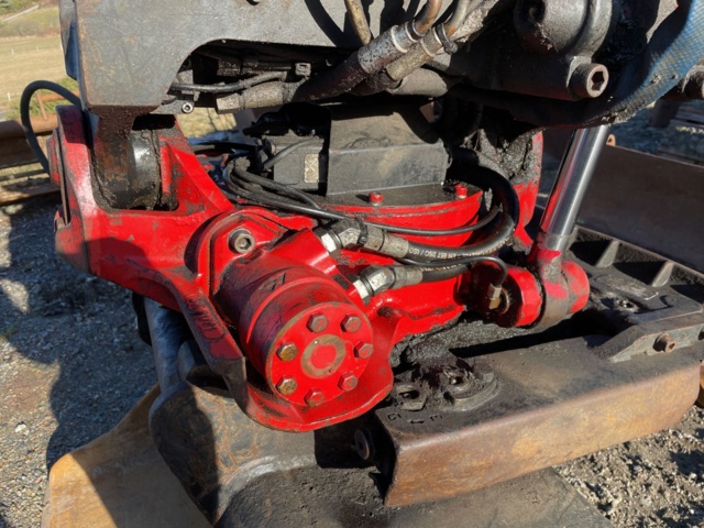 985677-32 Excavator CAT 308E CR -2012