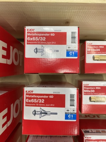 994018-14 Assortment of Concrete Screw & Metal Expander