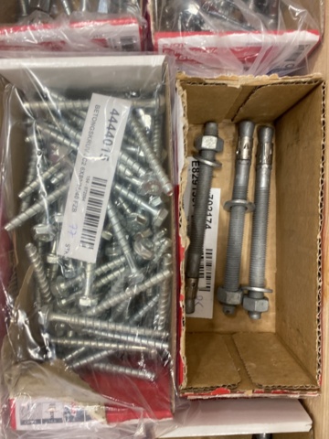 994018-24 Assortment of Concrete Screw & Metal Expander