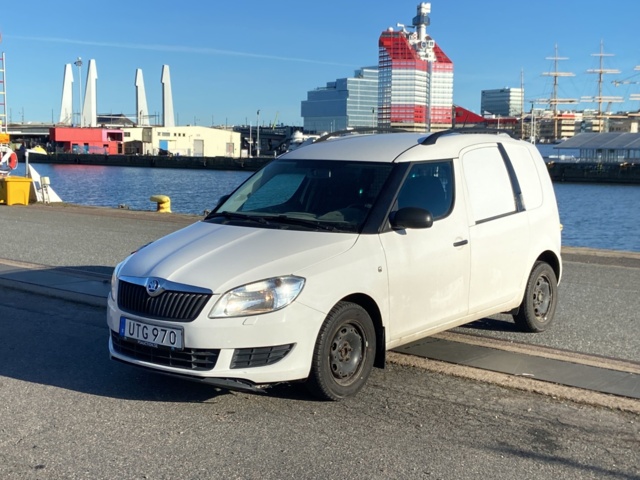 946660-1 Skoda Roomster Praktik 1.2 - 2015