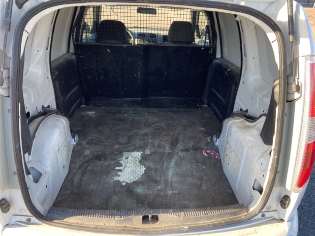 946660-35 Skoda Roomster Praktik 1.2 - 2015