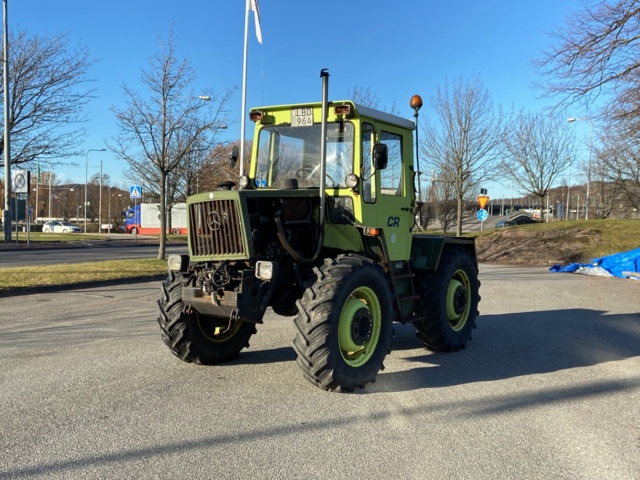 946661-1 Mercedes Benz MB TRAC 900 -1984