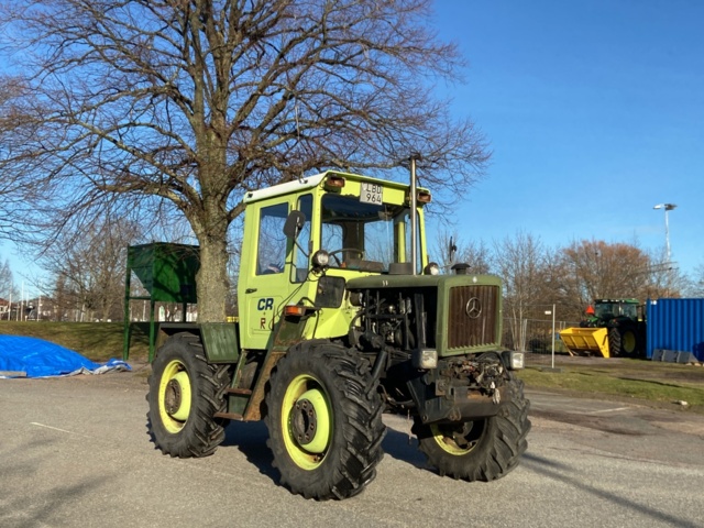 946661-3 Mercedes Benz MB TRAC 900 -1984