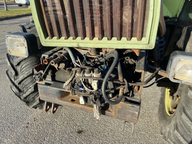 946661-10 Mercedes Benz MB TRAC 900 -1984