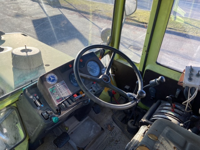 946661-38 Mercedes Benz MB TRAC 900 -1984