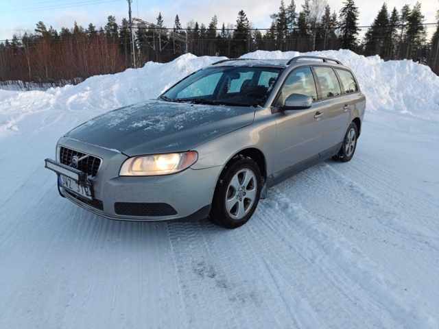 928860-1 Volvo V70 2.4D -2008 Repair item