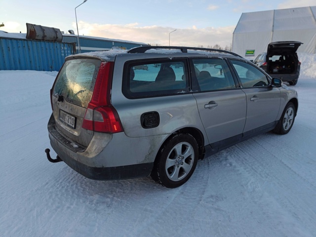 928860-5 Volvo V70 2.4D -2008 Repair item