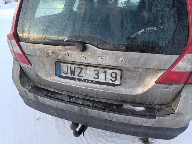 928860-33 Volvo V70 2.4D -2008 Repair item