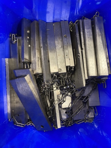 993701-6 Clamping elements and parallel pieces, etc