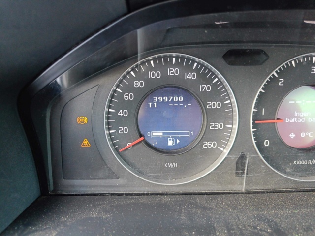 928860-73 Volvo V70 2.4D -2008 Repair item